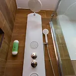 Будинок відпочинку Breeze Friendly *