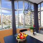 Breeze Friendly Будинок відпочинку